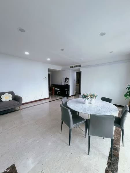 Trellis Towers, 700 Toa Payoh Lorong 1, Room Rental, 120 sqft, Condominium For Rent, by Fennie, 500155095 - Living Room - PropertyGuru.com.sg
