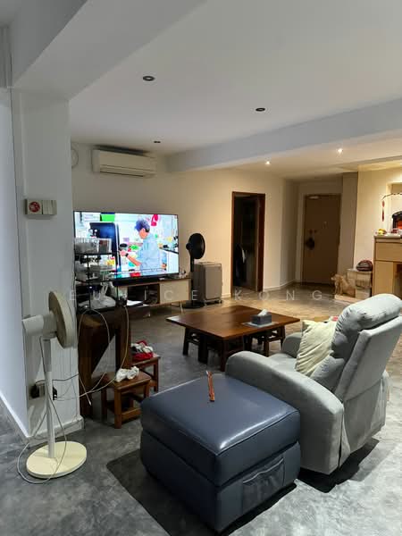 449 Sin Ming Avenue, 449 Sin Ming Avenue, 3 Bedrooms, 1,324 sqft, HDB Flat For Sale, by Eunice Kong, 500155097 - Living Room - PropertyGuru.com.sg