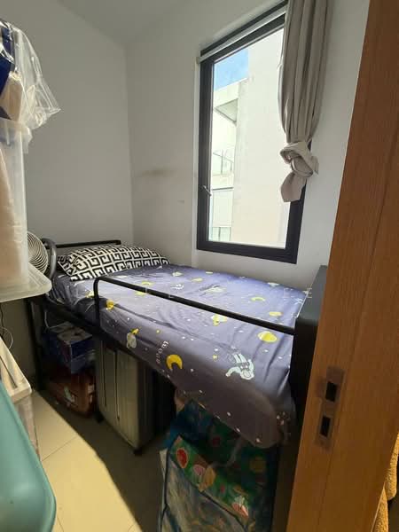 Urban Treasures, 205 Jalan Eunos, 3 Bedrooms, 1,012 sqft, Condominium For Sale, by Leeflyn Lee, 500155104 - Bedroom - PropertyGuru.com.sg