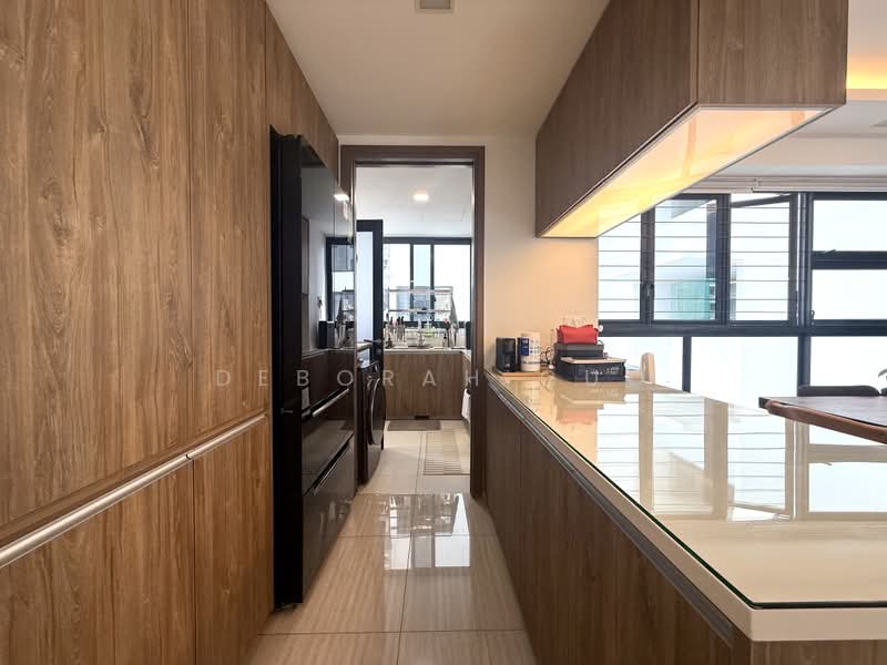 Lush Acres, Sengkang West Way/Fernvale, 4 Bedrooms, 1,346 sqft, Executive Condominium For Sale, by Deborah Guo, 500155121 - Kitchen - PropertyGuru.com.sg