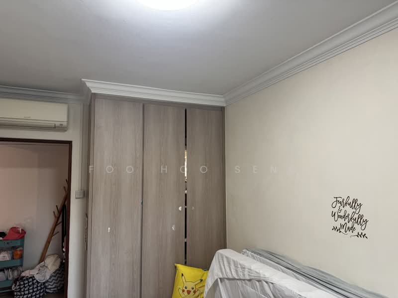 13 Toh Yi Drive, 13 Toh Yi Drive, 4 Bedrooms, 1,313 sqft, HDB Flat For Sale, by Foo Hoo Seng, 500155122 - WARDROBE @ 2ND BEDROOM - PropertyGuru.com.sg