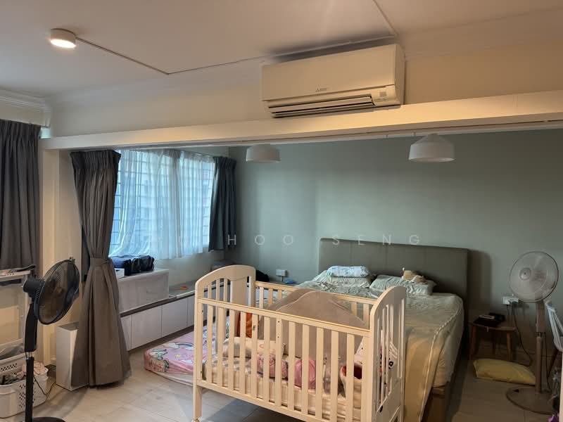 13 Toh Yi Drive, 13 Toh Yi Drive, 4 Bedrooms, 1,313 sqft, HDB Flat For Sale, by Foo Hoo Seng, 500155122 - EXTENDED MASTER BEDROOM - PropertyGuru.com.sg
