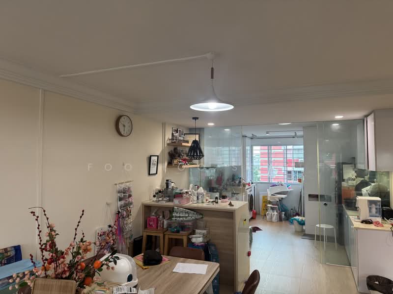 13 Toh Yi Drive, 13 Toh Yi Drive, 4 Bedrooms, 1,313 sqft, HDB Flat For Sale, by Foo Hoo Seng, 500155122 - EXTENDED DINING ROOM LOOKING @ KITCHEN - PropertyGuru.com.sg
