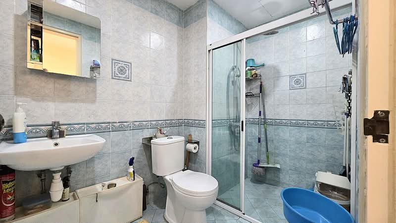 Thomson Imperial Court, 200 Upper Thomson Road, 3 Bedrooms, 1,281 sqft, Condominium For Sale, by Zac Chen, 500155128 - Bathroom 2 - PropertyGuru.com.sg
