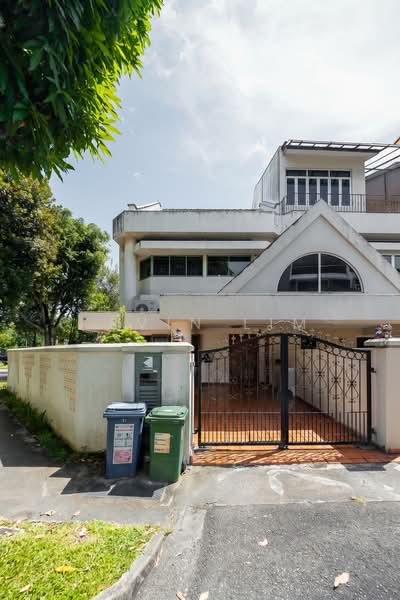 Hazel Park Terrace, 31 Hazel Park Terrace, 4 Bedrooms, 2,422 sqft, Corner Terrace For Sale, by Kevin Lim, 500155135 - Exterior - PropertyGuru.com.sg