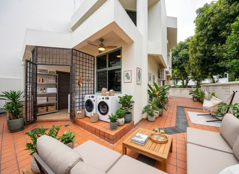 Hazel Park Terrace, 31 Hazel Park Terrace, 4 Bedrooms, 2,422 sqft, Corner Terrace For Sale, by Kevin Lim, 500155135 - Exterior - PropertyGuru.com.sg