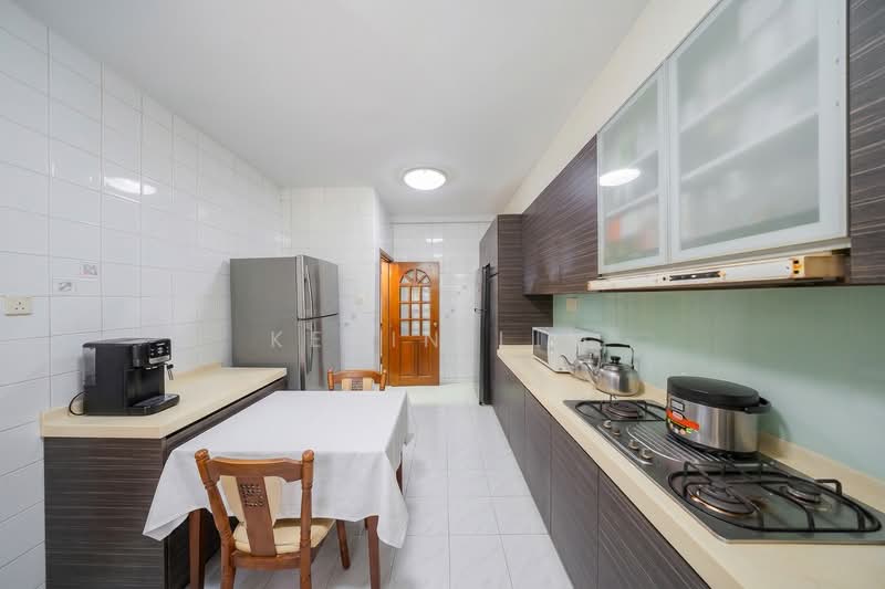 Hazel Park Terrace, 31 Hazel Park Terrace, 4 Bedrooms, 2,422 sqft, Corner Terrace For Sale, by Kevin Lim, 500155135 - Kitchen - PropertyGuru.com.sg