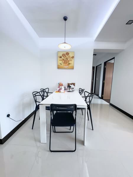 296C Bukit Batok Street 22, 296C Bukit Batok Street 22, 3 Bedrooms, 990 sqft, HDB Flat For Sale, by Helen HU, 500155141 - Dining Room - PropertyGuru.com.sg