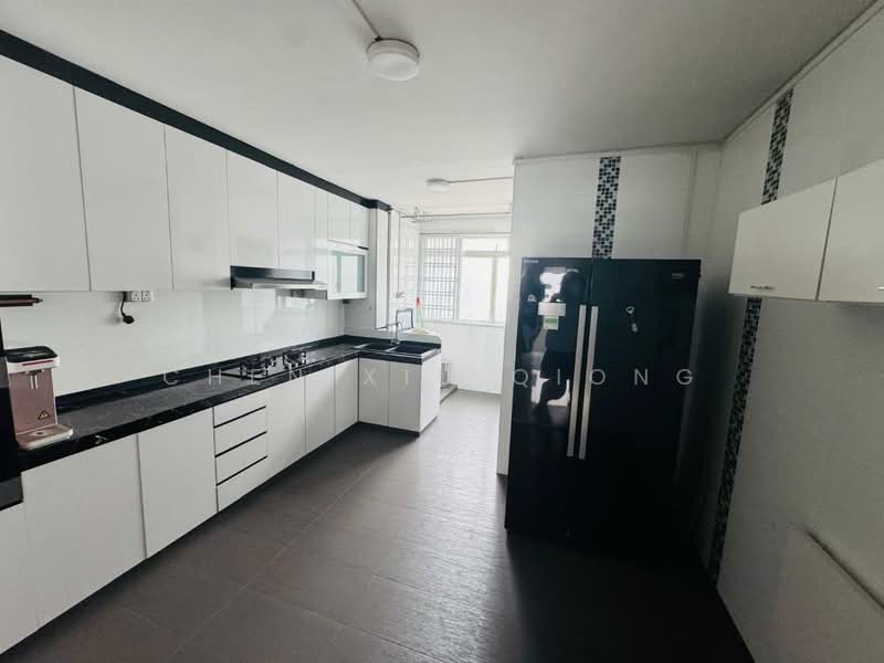 823 Jurong West Street 81, 823 Jurong West Street 81, Room Rental, 100 sqft, HDB Flat For Rent, by Chen Xiu Qiong, 500155147 - Kitchen - PropertyGuru.com.sg