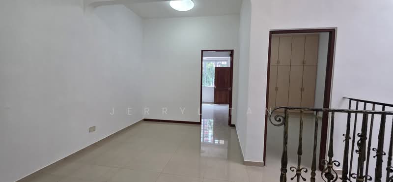 District 19 Interterrace, St Anne's Woods / Sengkang East Way / Punggol Road, 5 Bedrooms, 2,195 sqft, Terraced House For Sale, by Jerryl Tan, 500155148 - Interior - PropertyGuru.com.sg