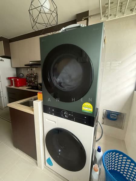 265 Yishun Street 22, 265 Yishun Street 22, Room Rental, 150 sqft, HDB Flat For Rent, by Alan Heng, 500155161 - Kitchen - PropertyGuru.com.sg