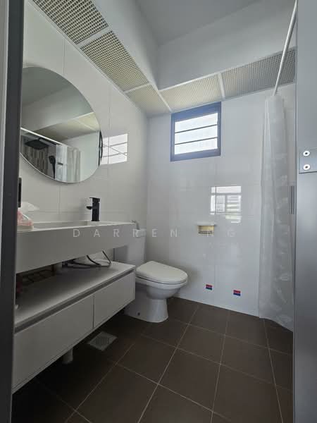 609B Tampines North Drive 1, 609B Tampines North Drive 1, 3 Bedrooms, 1,001 sqft, HDB Flat For Sale, by Darren Ng, 500155163 - Bathroom - PropertyGuru.com.sg