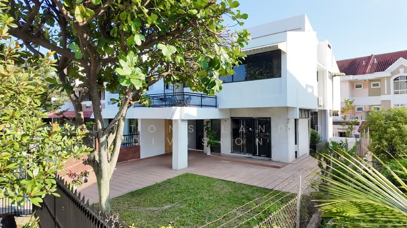 2-storey plus basement 6 bedrm Semi-D near Serangoon MRT, NEX, Maris Stella & PLMGS, , 6 Bedrooms, 3,172 sqft, Semi-Detached House For Sale, by WILLI CHING, 500155174 - Exterior - PropertyGuru.com.sg