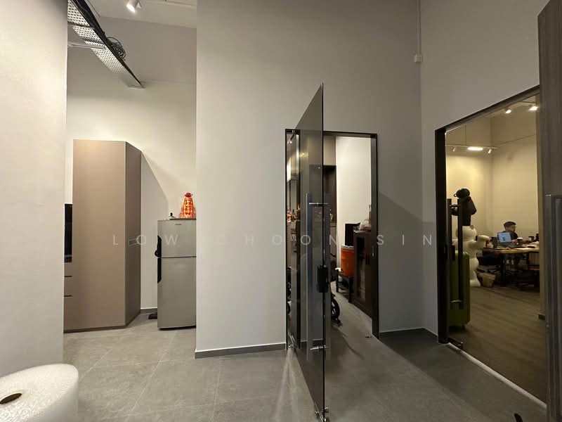 CT Hub, 2 Kallang Avenue, 1,668 sqft, Light Industrial (B1) For Sale, by Low Choon Sin, 500155175 - Interior - CommercialGuru.com.sg