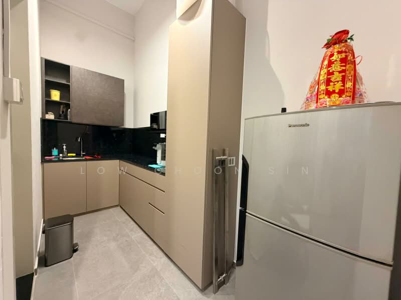 CT Hub, 2 Kallang Avenue, 1,668 sqft, Light Industrial (B1) For Sale, by Low Choon Sin, 500155175 - Kitchen - CommercialGuru.com.sg