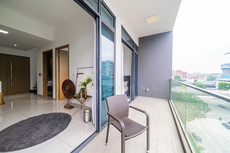 KAP Residences, 11 King Albert Park, 2 Bedrooms, 700 sqft, Condominium For Sale, by Ron Chong, 500155180 - Balcony - PropertyGuru.com.sg