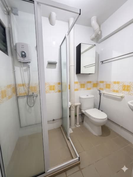 95 Havelock Road, 95 Havelock Road, 3 Bedrooms, 1,270 sqft, HDB Flat For Sale, by Juliana Fan, 500155202 - Bathroom - PropertyGuru.com.sg