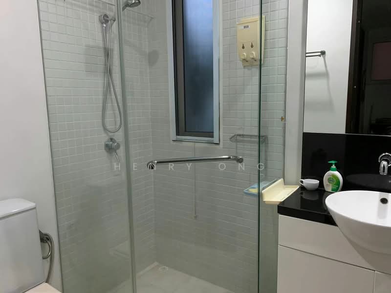 Country Park Condo, 37 Bedok Road, 3 Bedrooms, 1,313 sqft, Condominium For Sale, by Henry Ong, 500155205 - Bathroom - PropertyGuru.com.sg