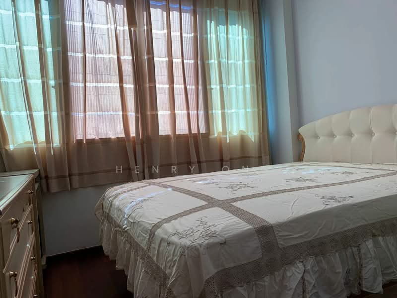 Country Park Condo, 37 Bedok Road, 3 Bedrooms, 1,313 sqft, Condominium For Sale, by Henry Ong, 500155205 - Bedroom - PropertyGuru.com.sg