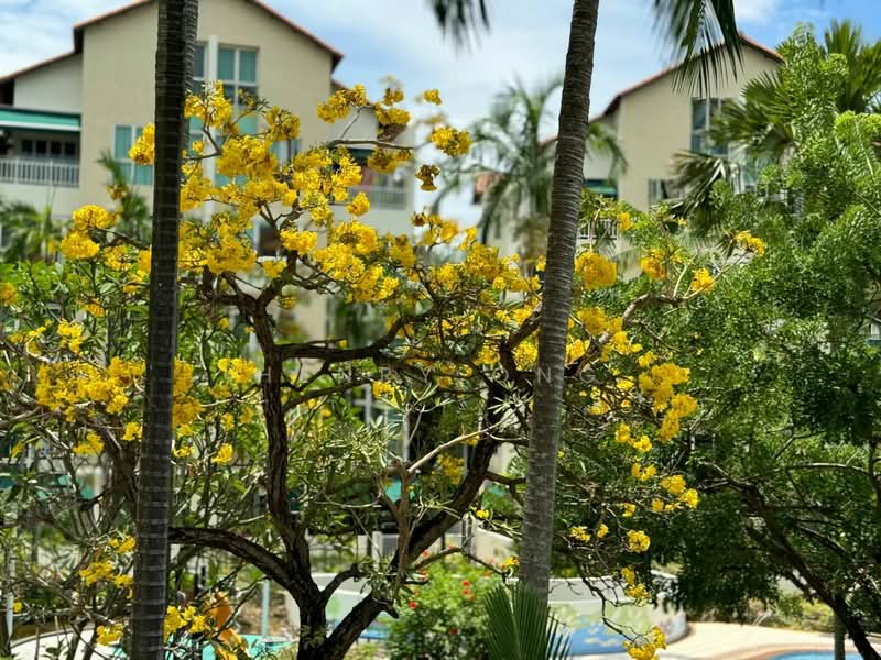 Country Park Condo, 37 Bedok Road, 3 Bedrooms, 1,313 sqft, Condominium For Sale, by Henry Ong, 500155205 - Exterior - PropertyGuru.com.sg