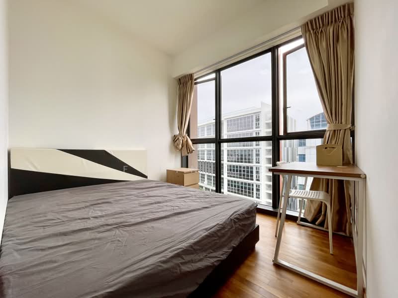 Sims Urban Oasis, 2 Sims Drive, 3 Bedrooms, 1,023 sqft, Condominium For Sale, by Fulin Lee, 500155209 - Bedroom - PropertyGuru.com.sg