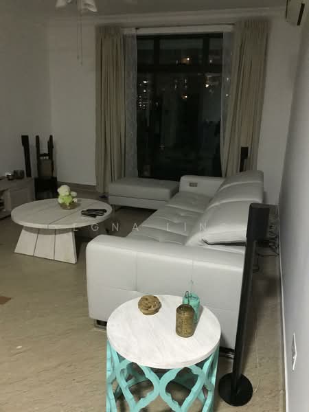 Spring Grove, 53 Grange Road, 4 Bedrooms, 1,789 sqft, Condominium For Sale, by Egna Ling, 500155212 - Living Room - PropertyGuru.com.sg