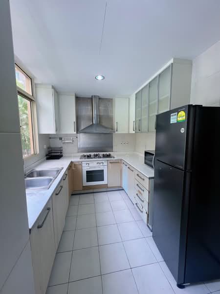 Sims Green, 9 Lorong 27A Geylang, Room Rental, 120 sqft, Apartment For Rent, by Fennie, 500155233 - Kitchen - PropertyGuru.com.sg