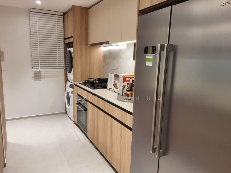 Tengah Garden Residences, Tengah Garden Avenue, 4 Bedrooms, 1,249 sqft, Condominium For Sale, by Diana Chua, 500155257 - Kitchen - PropertyGuru.com.sg
