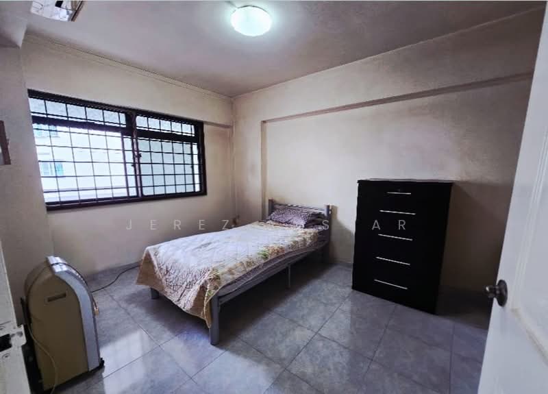 625 Jurong West Street 61, 625 Jurong West Street 61, 3 Bedrooms, 979 sqft, HDB Flat For Sale, by Jerez Amsyar, 500155262 - Bedroom - PropertyGuru.com.sg
