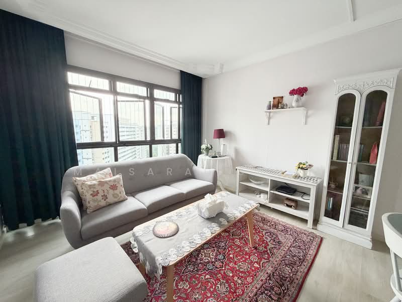 650C Jurong West Street 61, 650C Jurong West Street 61, 3 Bedrooms, 978 sqft, HDB Flat For Sale, by Maisarah Sauki, 500155270 - Living Room - PropertyGuru.com.sg