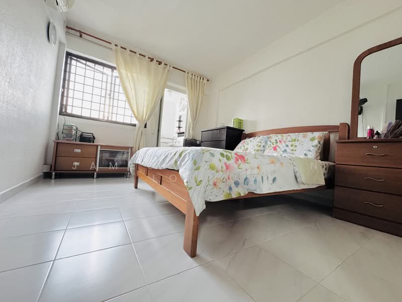 773 Yishun Avenue 3, 773 Yishun Avenue 3, 3 Bedrooms, 904 sqft, HDB Flat For Sale, by James Poh Yuan Loong, 500155281 - Bedroom - PropertyGuru.com.sg