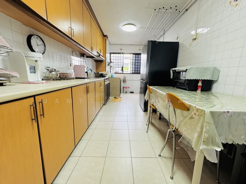 773 Yishun Avenue 3, 773 Yishun Avenue 3, 3 Bedrooms, 904 sqft, HDB Flat For Sale, by James Poh Yuan Loong, 500155281 - Kitchen - PropertyGuru.com.sg
