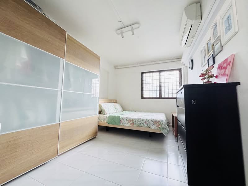 773 Yishun Avenue 3, 773 Yishun Avenue 3, 3 Bedrooms, 904 sqft, HDB Flat For Sale, by James Poh Yuan Loong, 500155281 - Bedroom - PropertyGuru.com.sg
