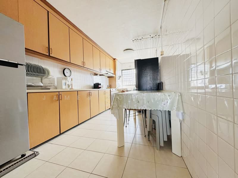 773 Yishun Avenue 3, 773 Yishun Avenue 3, 3 Bedrooms, 904 sqft, HDB Flat For Sale, by James Poh Yuan Loong, 500155281 - Kitchen - PropertyGuru.com.sg