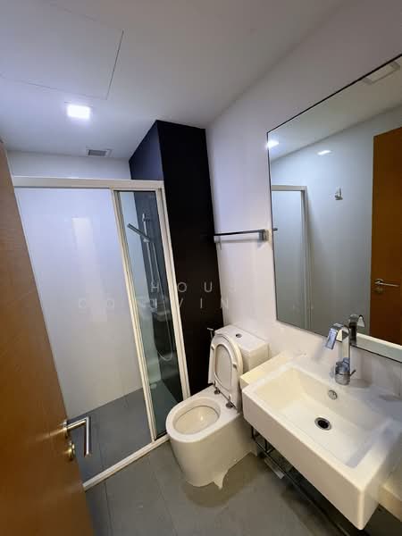 Oxford Suites, 21 Oxford Road, Room Rental, 100 sqft, Apartment For Rent, by Fennie, 500155282 - Bathroom - PropertyGuru.com.sg