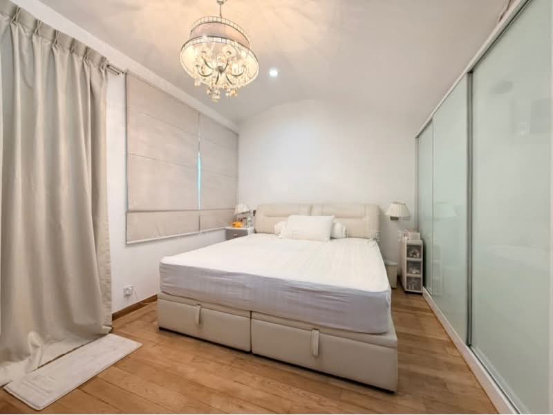 East View Garden, 47 Meragi Road, 6 Bedrooms, 3,500 sqft, Terraced House For Sale, by Rain Xie 谢燕瑜, 500155287 - PropertyGuru.com.sg