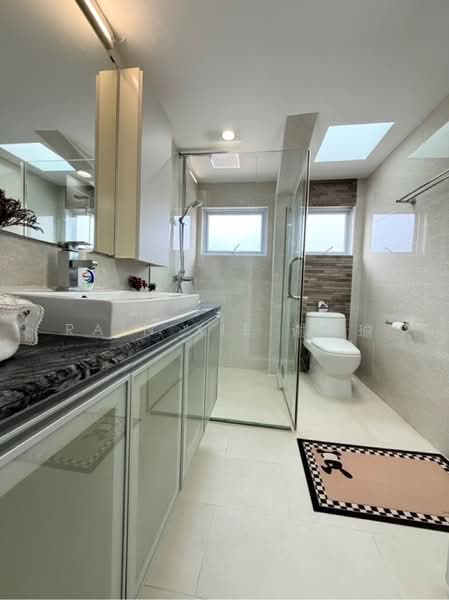 East View Garden, 47 Meragi Road, 6 Bedrooms, 3,500 sqft, Terraced House For Sale, by Rain Xie 谢燕瑜, 500155287 - PropertyGuru.com.sg