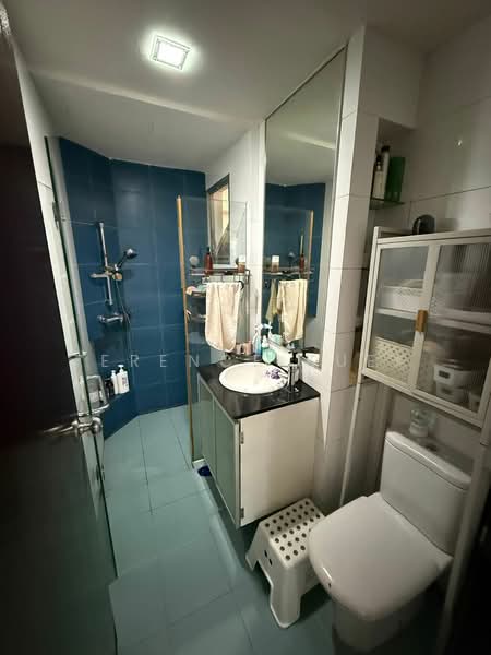 Grandeur 8, 2 Ang Mo Kio Central 3, 3 Bedrooms, 1,259 sqft, Condominium For Sale, by Terence Kuek, 500155299 - Bathroom - PropertyGuru.com.sg