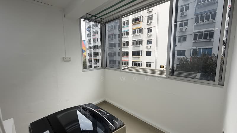 70 Circuit Road, 70 Circuit Road, 2 Bedrooms, 603 sqft, HDB Flat For Sale, by Avis Wong, 500155310 - Yard - PropertyGuru.com.sg