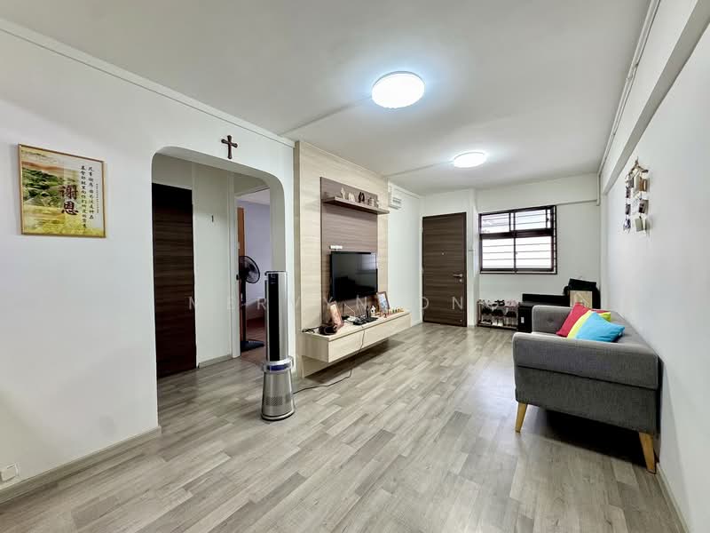 157 Tampines Street 12, 157 Tampines Street 12, 2 Bedrooms, 732 sqft, HDB Flat For Sale, by Mervyn Ong, 500155325 - Living Room - PropertyGuru.com.sg