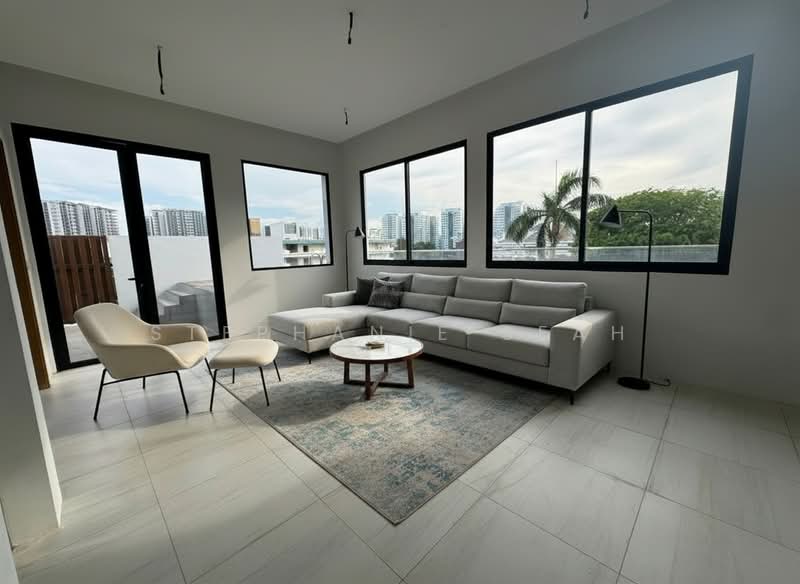 Brand new east side landed - Private and exclusive with pte lift + pool, , 9 Bedrooms, 4,545 sqft, Detached House For Sale, by Stephanie Seah, 500155326 - Top floor lounge area - PropertyGuru.com.sg