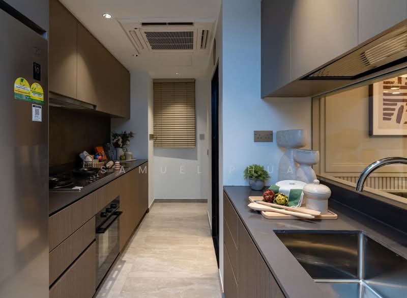 Cheap 3 bed in west, , 3 Bedrooms, 936 sqft, Condominium For Sale, by Samuel Phua, 500155327 - Kitchen - PropertyGuru.com.sg