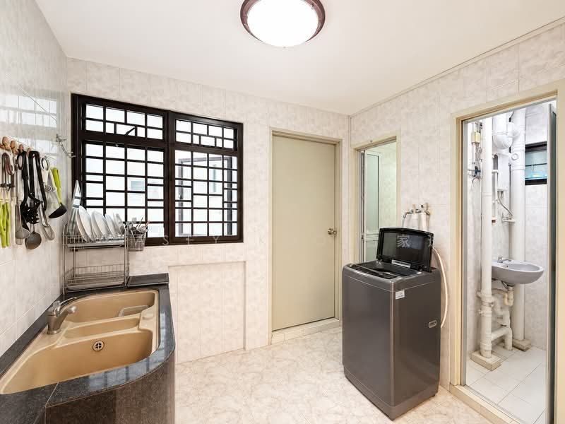 65 Kallang Bahru, 65 Kallang Bahru, 2 Bedrooms, 700 sqft, HDB Flat For Sale, by Casey Koo 古家进, 500155354 - Yard - PropertyGuru.com.sg
