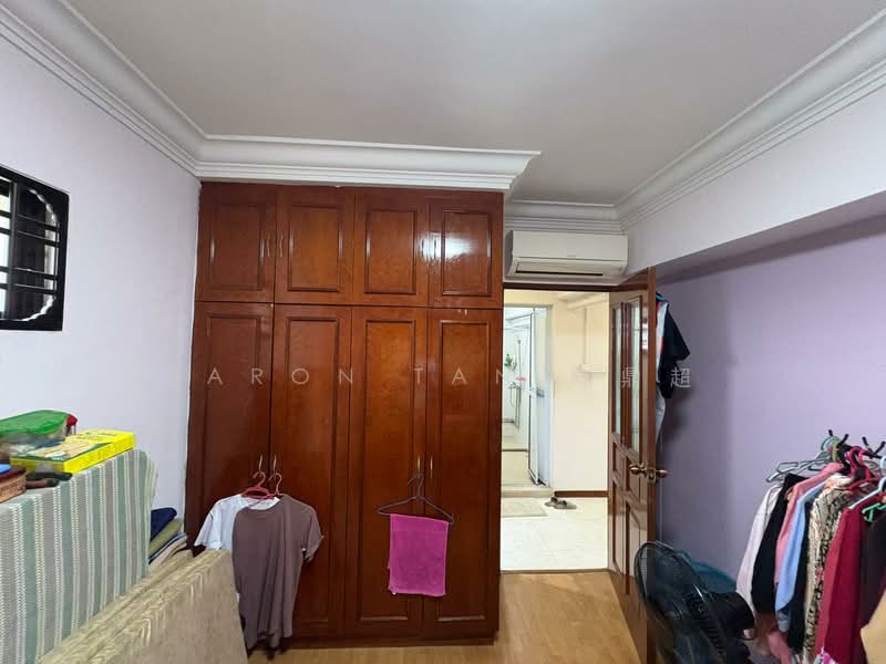 309 Canberra Road, 309 Canberra Road, 3 Bedrooms, 1,506 sqft, HDB Flat For Rent, by Baron Tan 陈鼎超, 500155355 - Bedroom - PropertyGuru.com.sg