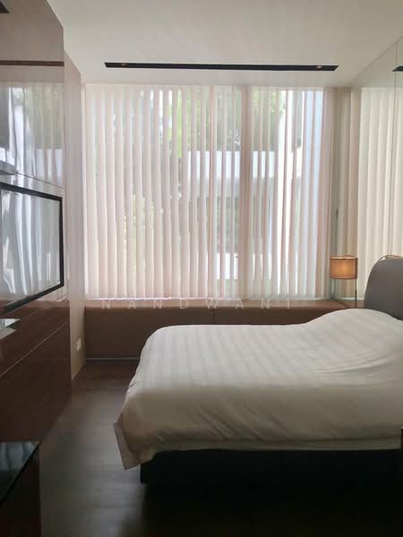 8 Napier, 8 Napier Road, 3 Bedrooms, 2,013 sqft, Condominium For Rent, by Sharmila Nandwani, 500155358 - Bedroom - PropertyGuru.com.sg