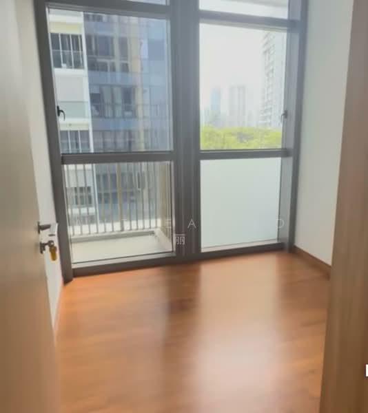 Sanctuary @ Newton, 2 Surrey Rd, 3 Bedrooms, 1,023 sqft, Condominium For Rent, by Anthea Yeo 杨丽娇, 500155360 - Balcony - PropertyGuru.com.sg