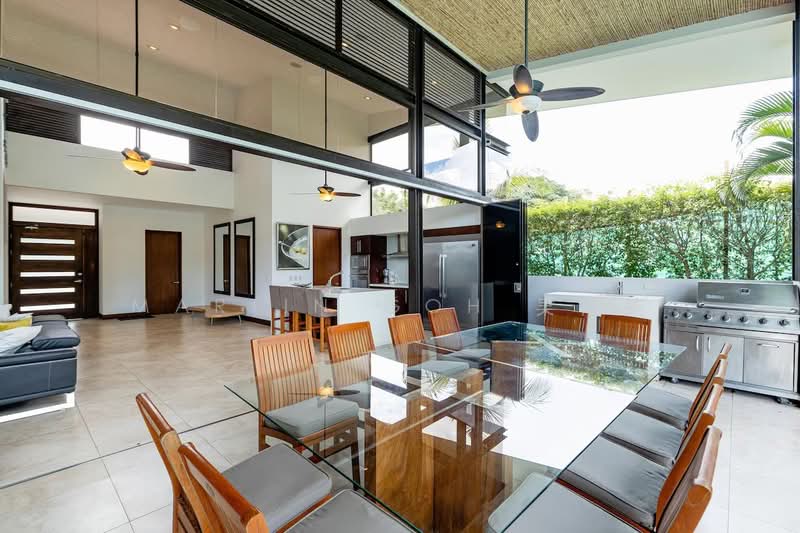 🌟黃金地段 Rare GCB near Botanic Gardens! 🌟 Leedon Vicinity 🌟, , 10+ Bedrooms, 6,500 sqft, Good Class Bungalow For Sale, by Martin Goh 吴伟楠, 500155361 - Dining Room - PropertyGuru.com.sg