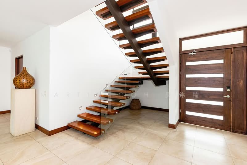 🌟黃金地段 Rare GCB near Botanic Gardens! 🌟 Leedon Vicinity 🌟, , 10+ Bedrooms, 6,500 sqft, Good Class Bungalow For Sale, by Martin Goh 吴伟楠, 500155361 - Entrance - PropertyGuru.com.sg