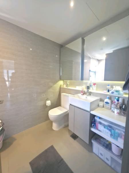 Waterwoods, Punggol Field Walk, 3 Bedrooms, 1,044 sqft, Executive Condominium For Sale, by Ooh Ming, 500155362 - Bathroom - PropertyGuru.com.sg