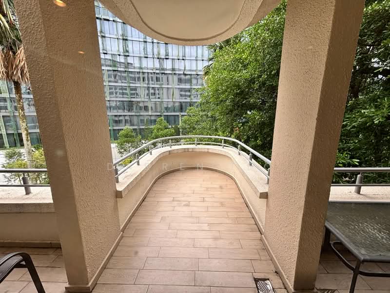 ❤️ Spacious and Cosy Apartment At Balmoral Park ❤️, , 3 Bedrooms, 2,745 sqft, Walk-up Apartment For Rent, by Darren Teo, 500155383 - Balcony - PropertyGuru.com.sg
